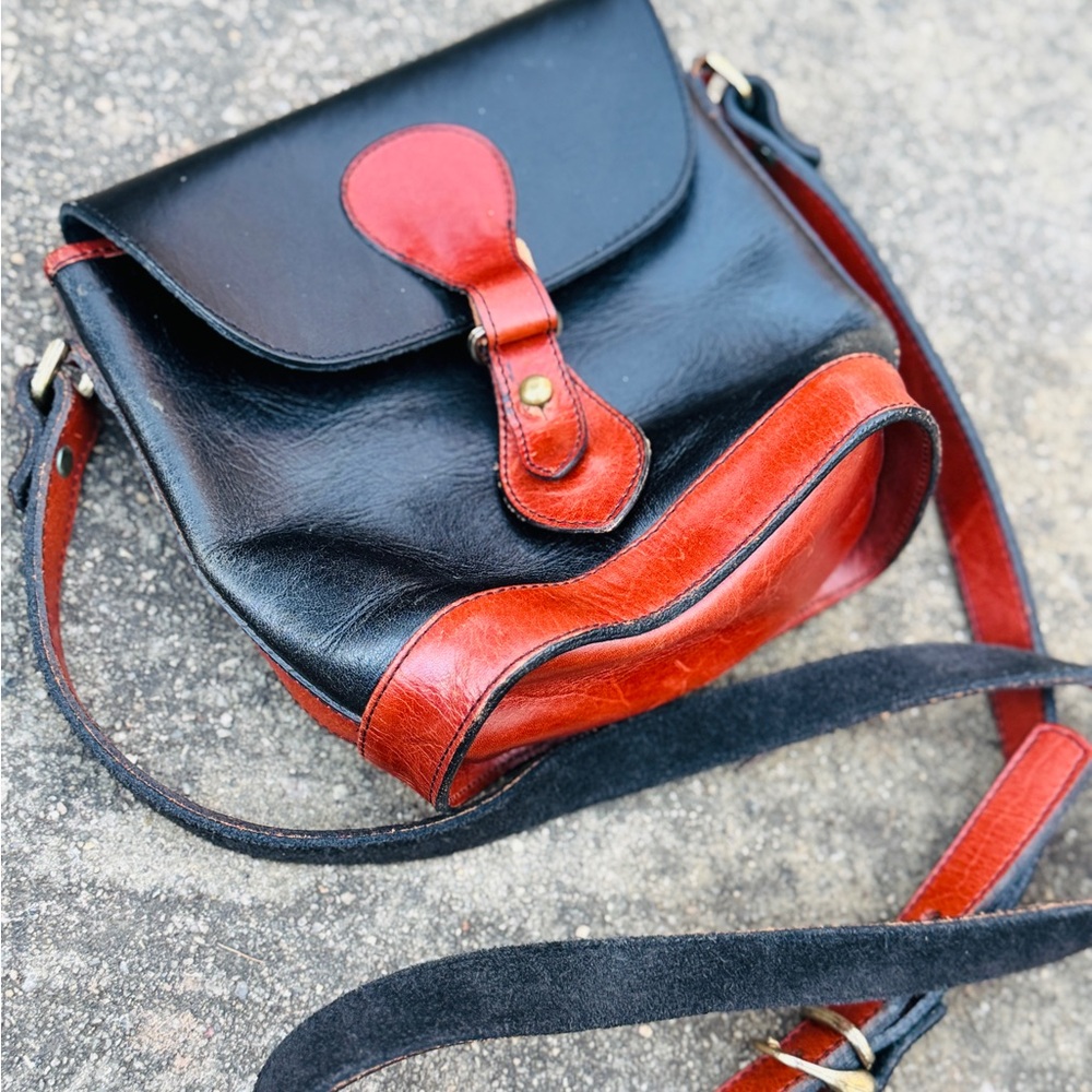 Vintage Leather Crossbody Bag